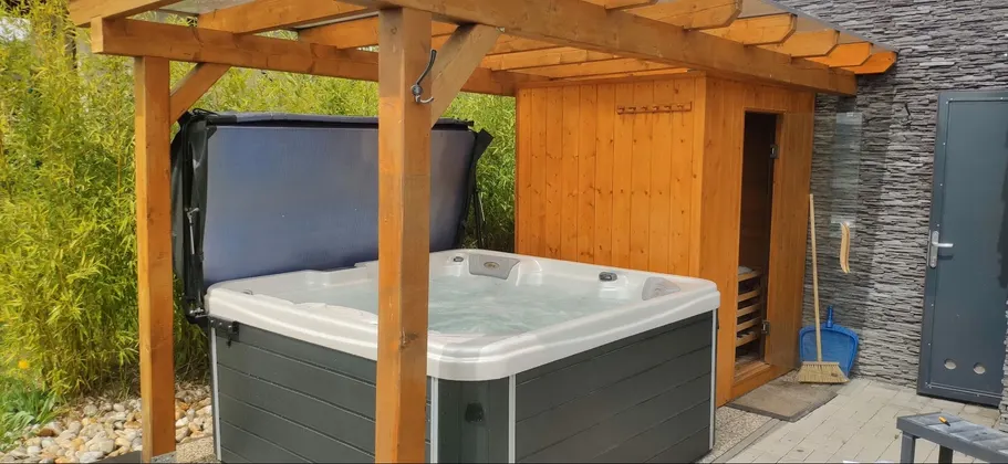 Realizace Welldo — instalace vířivky či infrasauny 12