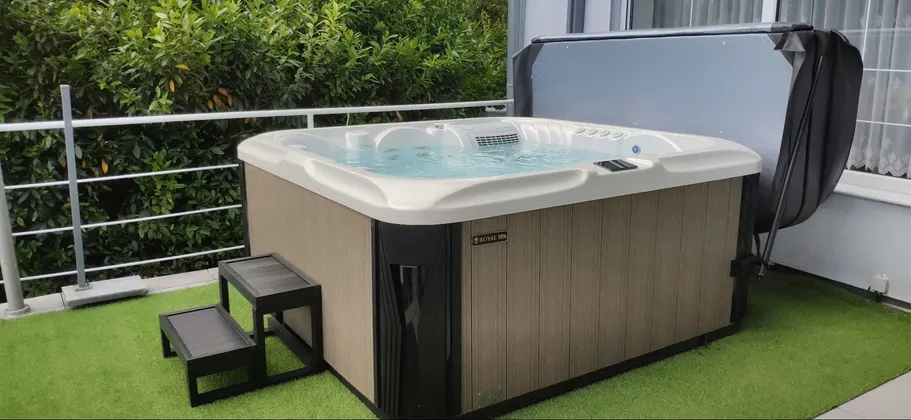 Realizace Welldo — instalace vířivky či infrasauny 18