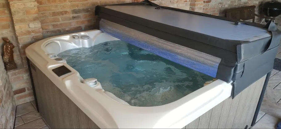 Realizace Welldo — instalace vířivky či infrasauny 29